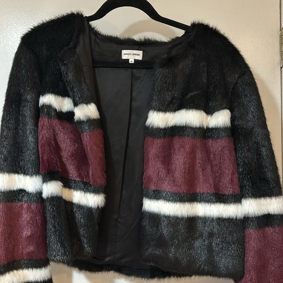 Fur jacket - Picture 3 of 4